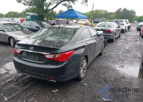 2013 Hyundai Sonata Se z USA, uszkodzony, nr VIN 5NPEC4AC5DH515095